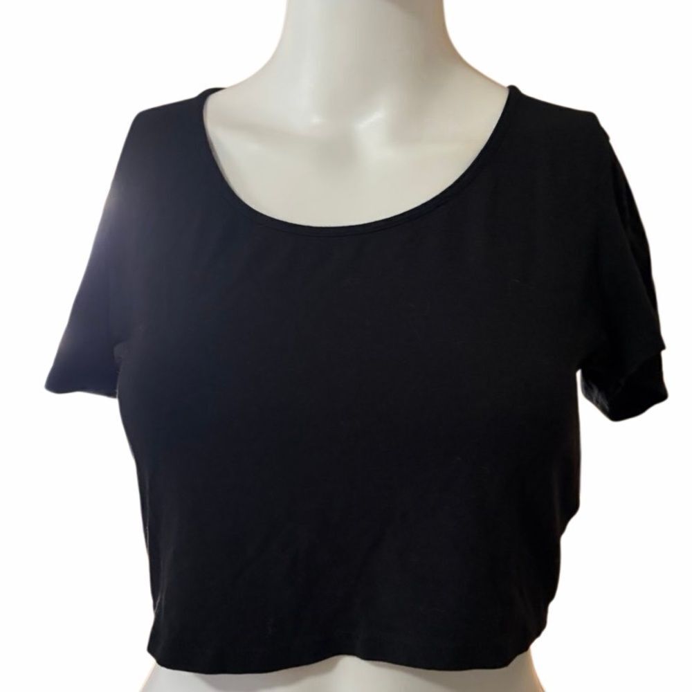 Express Classic Black Women's Crop Top Medium